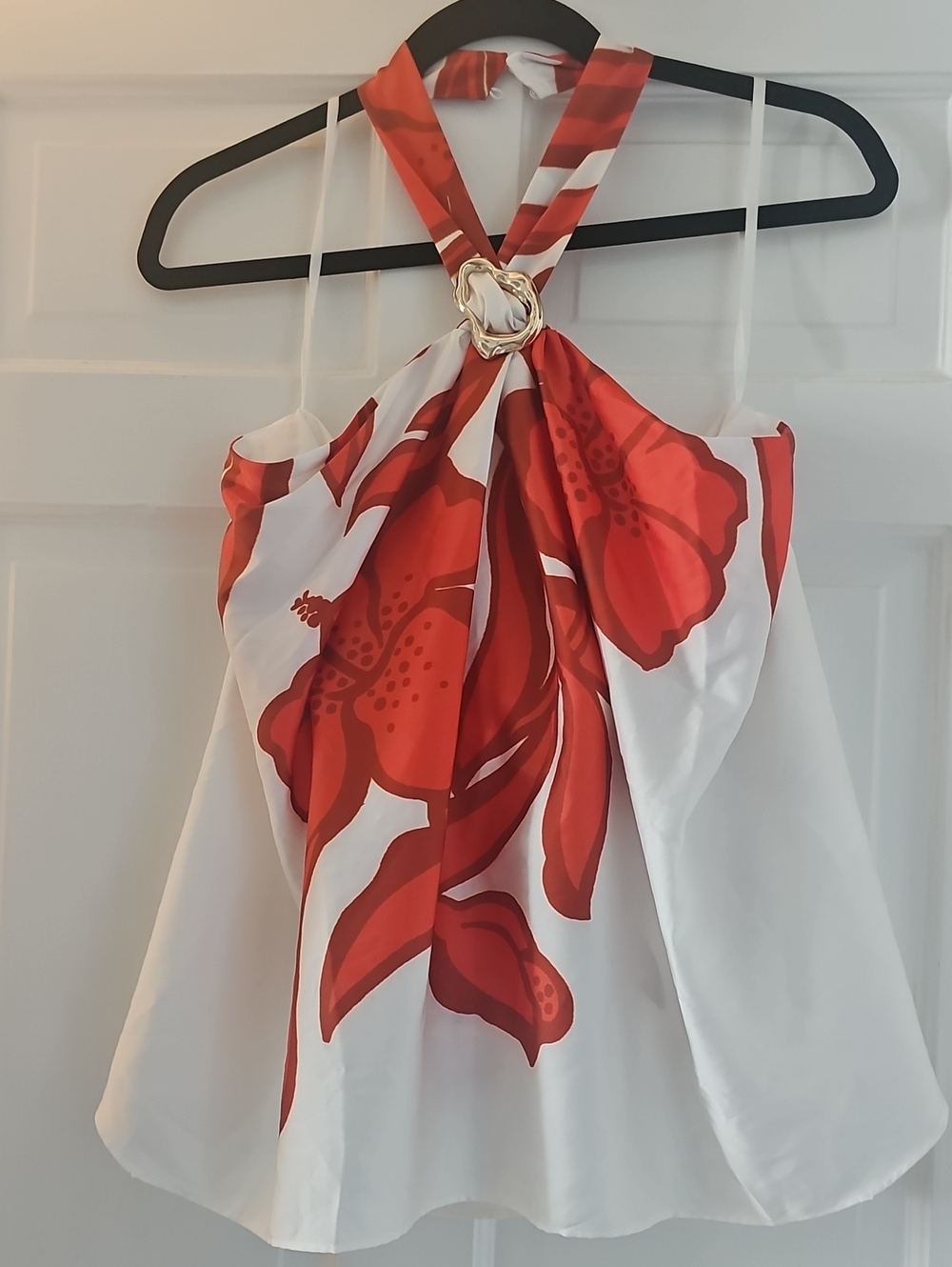 WHBM SATIN HALTER TOP - Picture 2 of 4